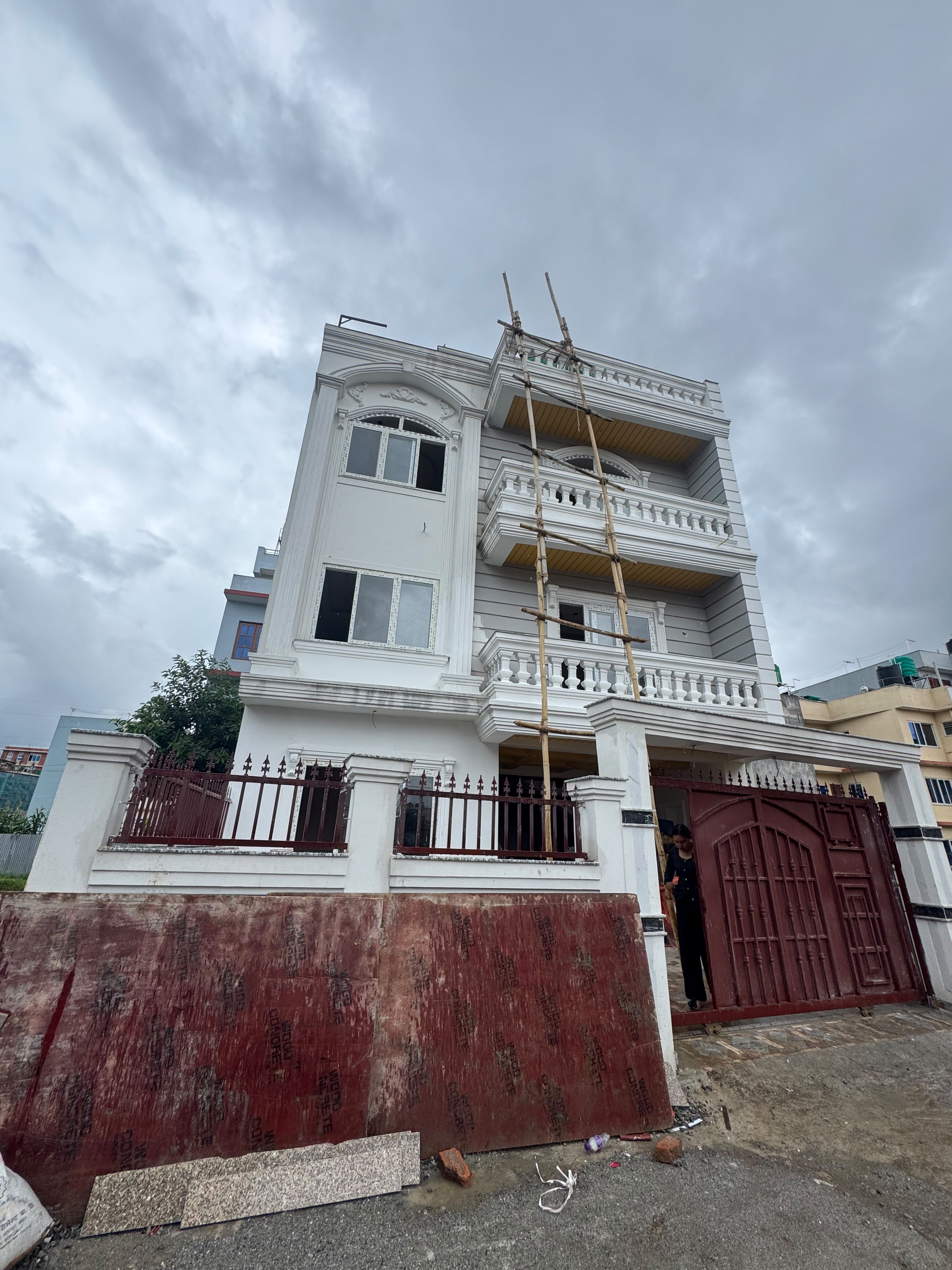 property-image